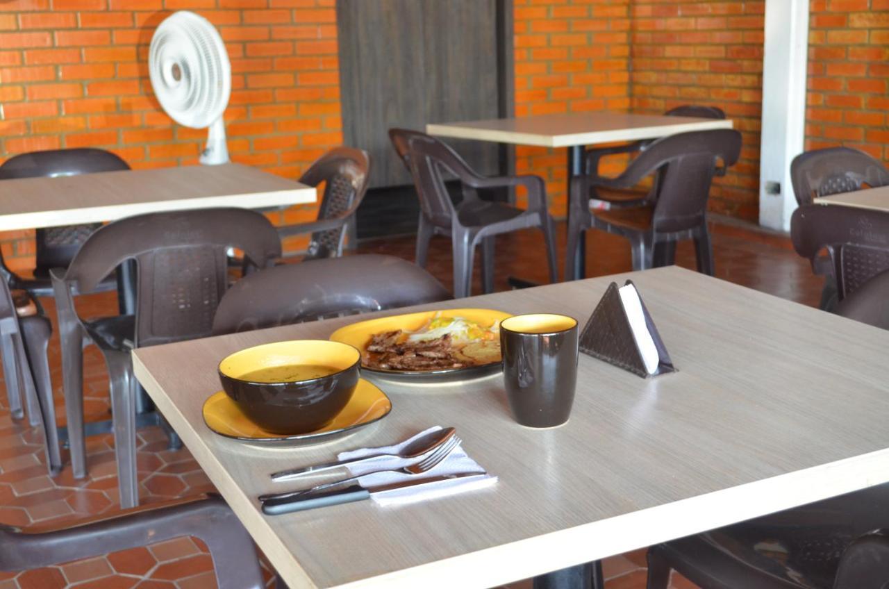 Hotel Balcon Llanero Cucuta Exterior photo